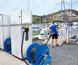 Boat refuelling, Hose Reel, ZVA Slimline 2