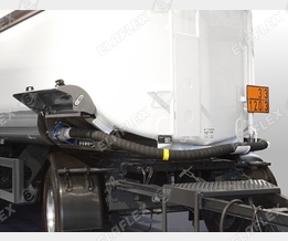 Connection road tanker to trailer: LTW hose assembly, DDC Dry Disconnect Coupling